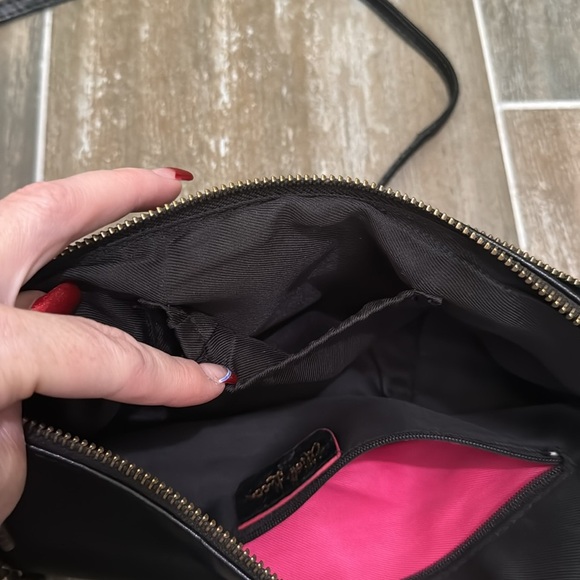 Elliott Lucca Black Leather Crossbody Bag Purse Chain Strap - Picture 8 of 12